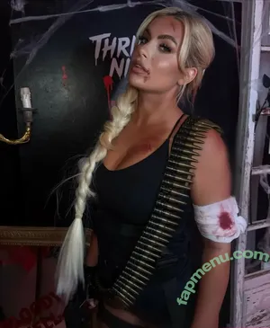 Carla Moreau / carlamoreau_____ nude photo #0159