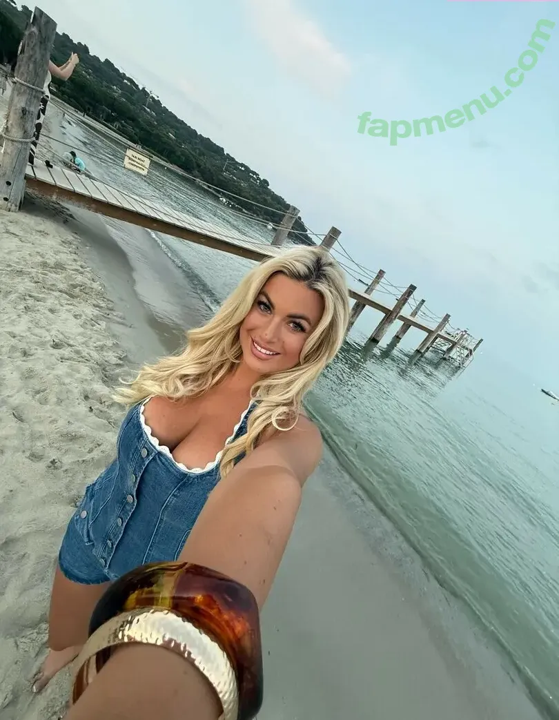 Carla Moreau nude photo #0069 (carlamoreau_____)