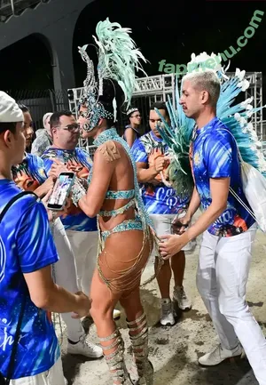 Carla Prata / carlaprata nude photo #0108