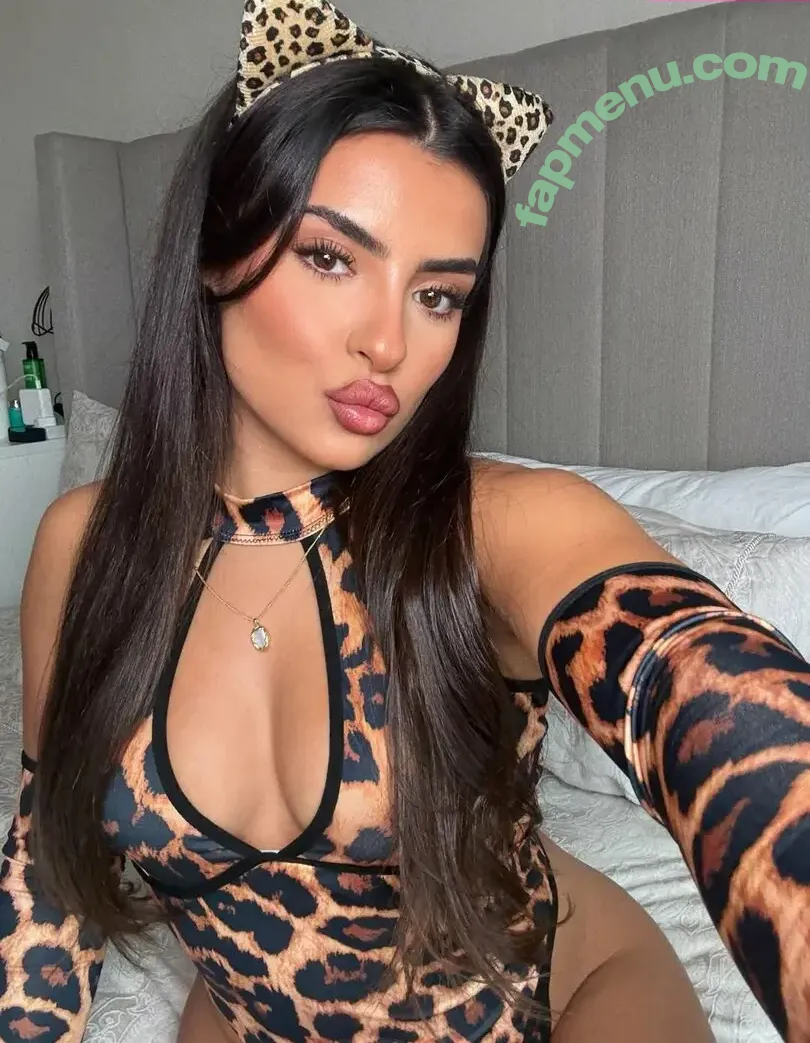 Carla Sophie nude photo #0087 (carlasophiebtw / carlysophie)