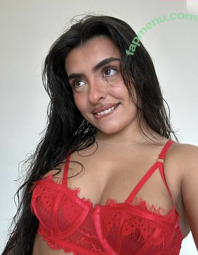 Carla Sophie nude photo #0153 (carlasophiebtw / carlysophie)