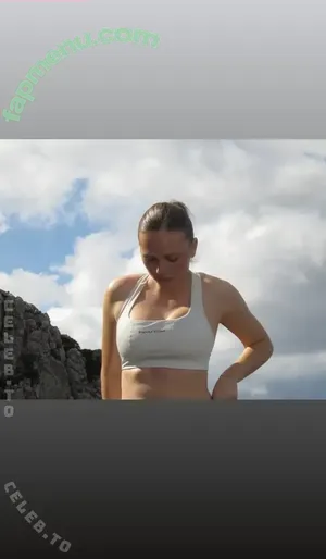 Carla Sophie Schell / carlaaxsophie nude photo #0066