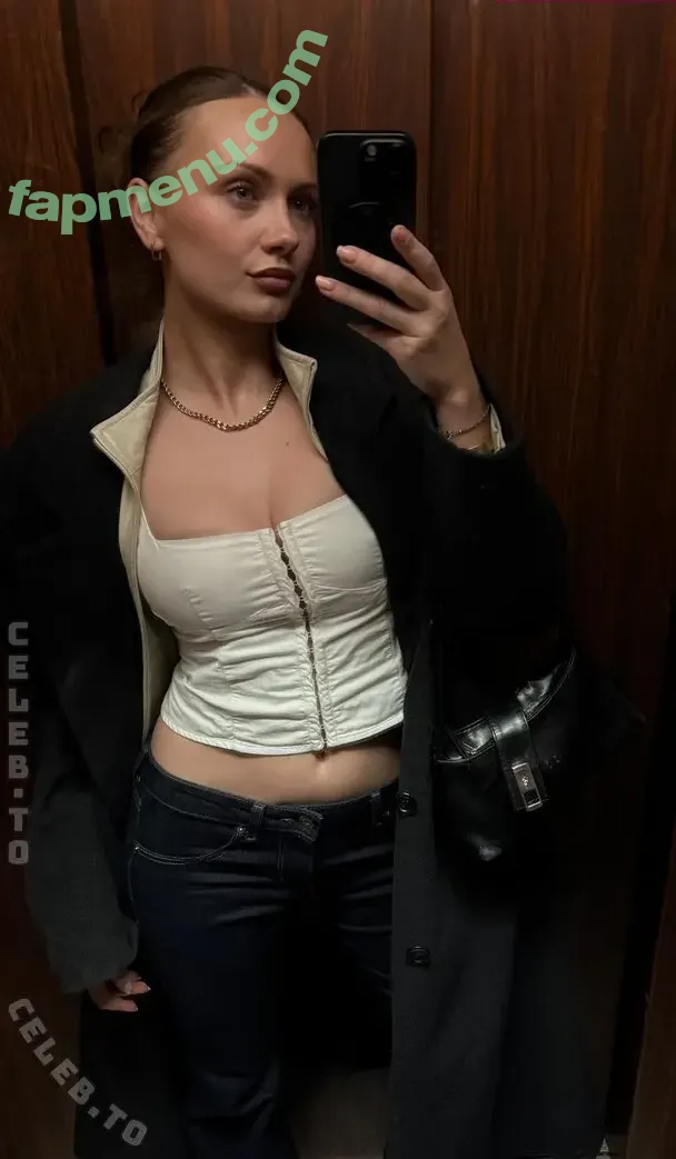 Carla Sophie Schell nude photo #0059 (carlaaxsophie)