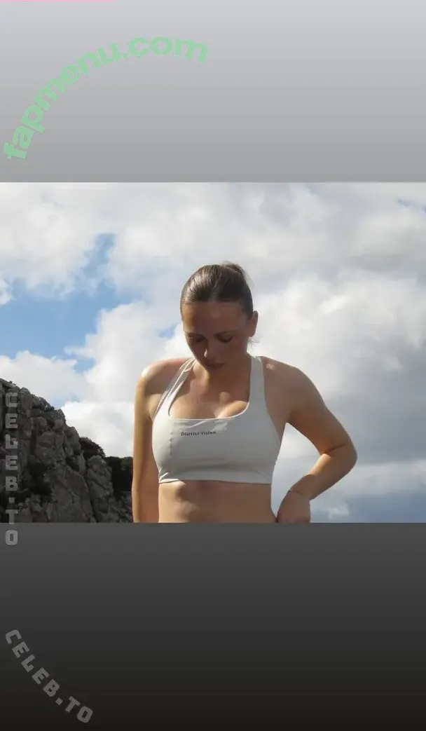 Carla Sophie Schell nude photo #0066 (carlaaxsophie)