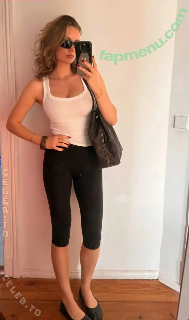 Carla Sophie Schell nude photo #0086 (carlaaxsophie)