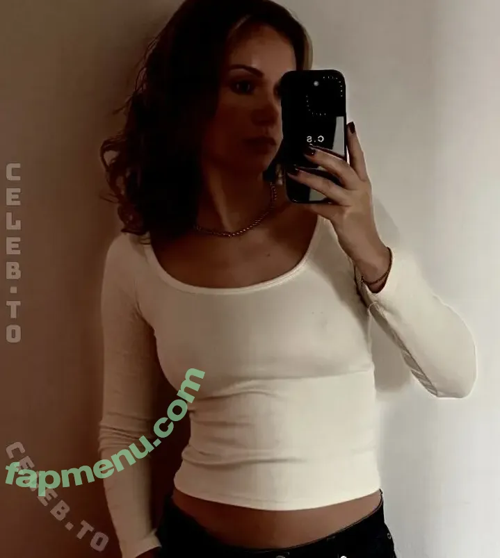 Carla Sophie Schell nude photo #0088 (carlaaxsophie)