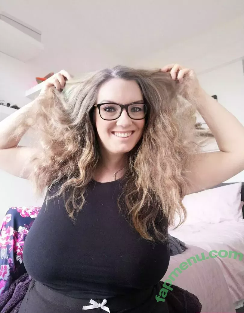 carla36gg nude photo #0343 (carlaangeline)