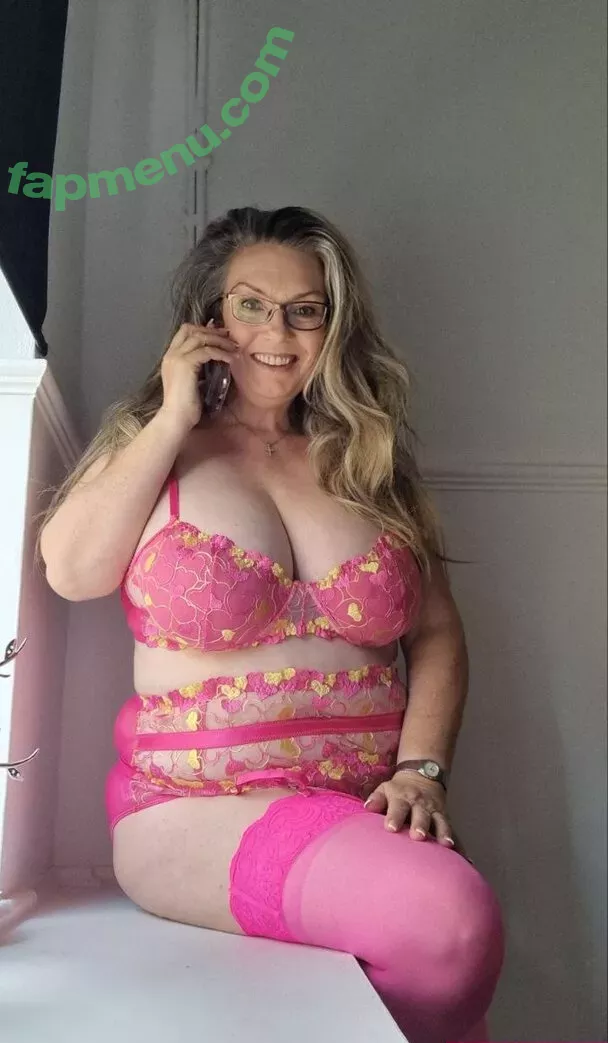 carla36gg nude photo #0383 (carlaangeline)