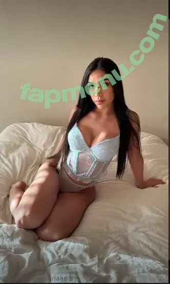 Carlaaaish nude photo #0012 (Carlaaaish)