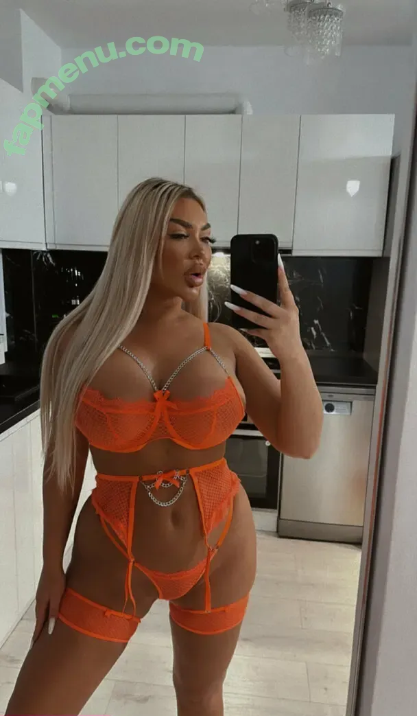 carlaboomvip nude photo #0036 (carlaboomoficial)