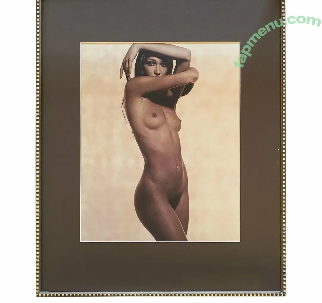 carlalagerfeld nude photo #0005 (carlalagerfeld)