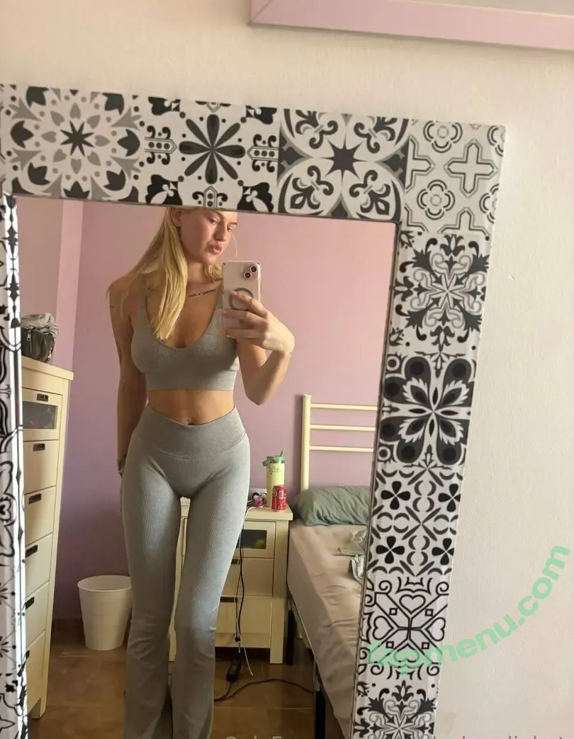 carlavagnen nude photo #0004 (carlavagnen)