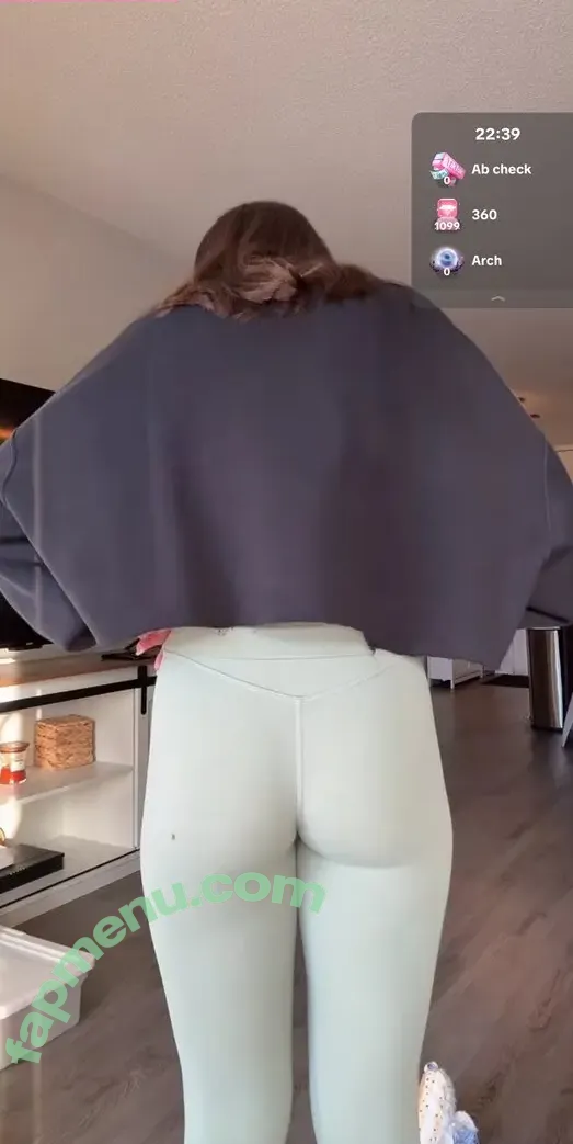 Carlee Hoschouer nude photo #0034 (CarleeHosch / ca.rl.ee)