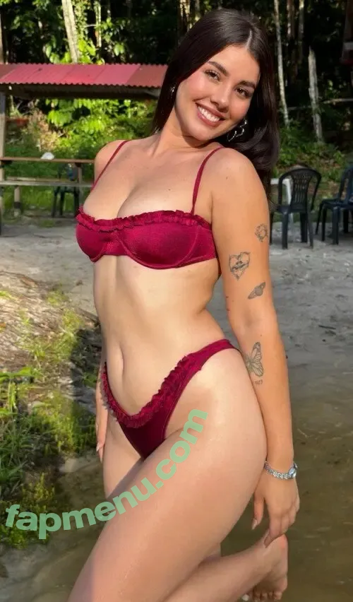 Carlevellyn nude photo #0090 (icarlaevellyn)