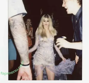 Carlson Young / carlsonyoung nude photo #0025