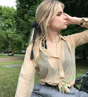 Carlson Young / carlsonyoung nude photo #0027