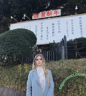 Carlson Young / carlsonyoung nude photo #0033