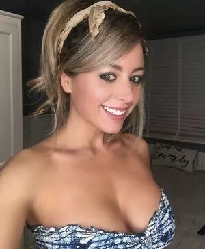 Carly Baker / UFC Octagon Girl / carlybaker / carlybaker55 nude photo #0008