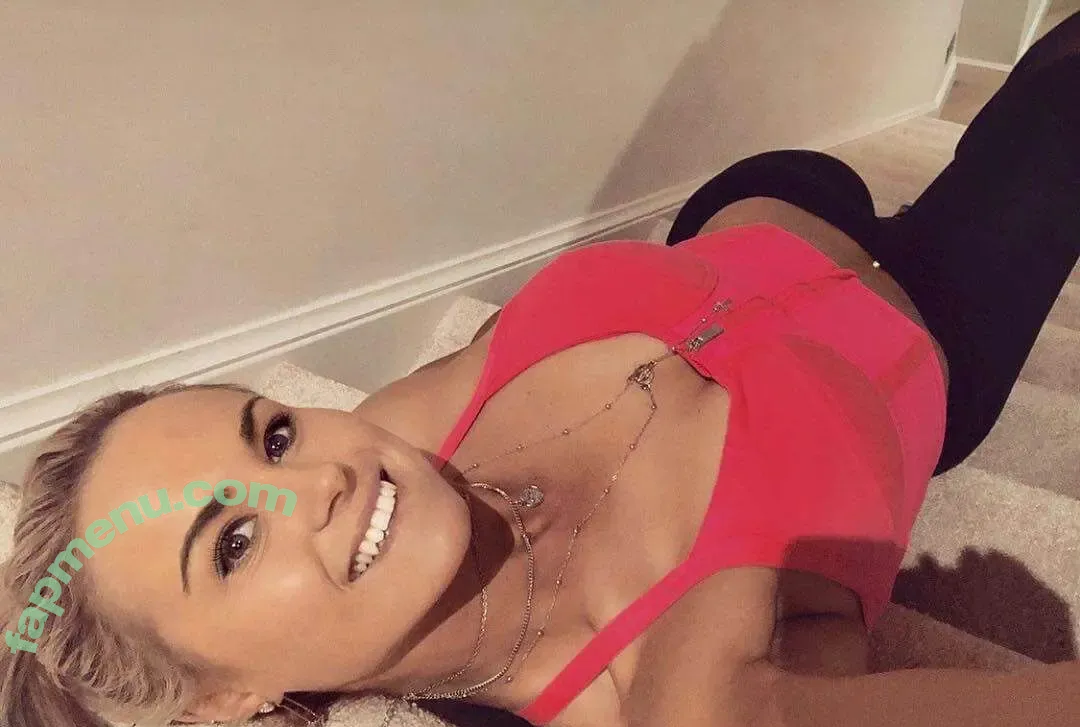 Carly Booth nude photo #0005 (Carly Booth)
