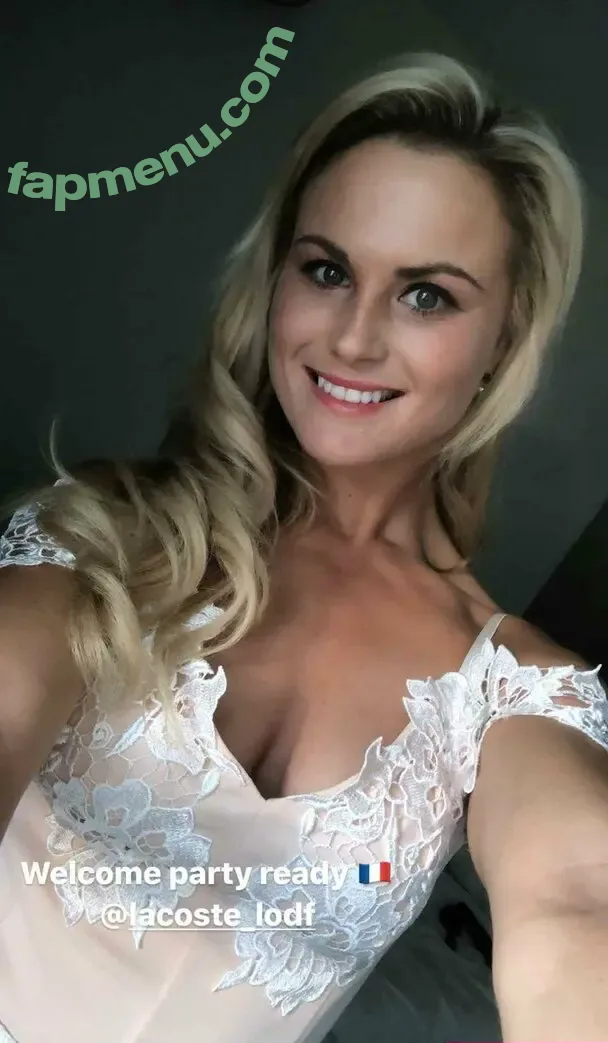 Carly Booth nude photo #0012 (Carly Booth)