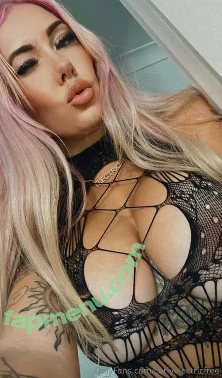 Carly Electric nude photo #0063 (carlyelectric)