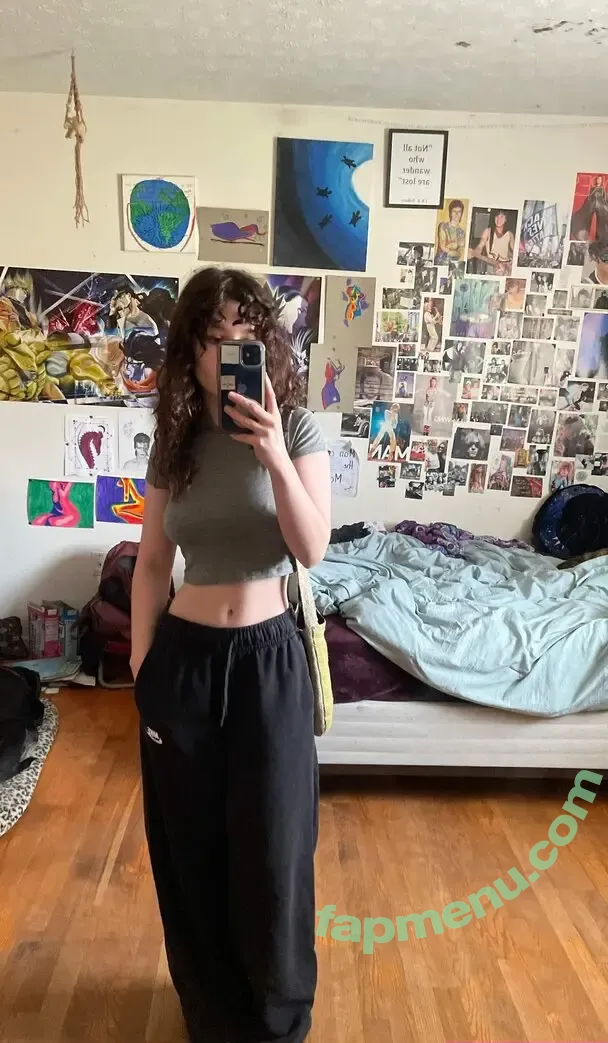 Carly Mariss nude photo #0045 (Carlybarlyy / Carlymariss)