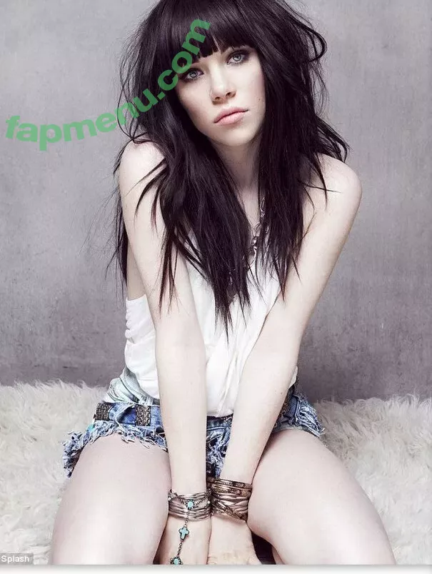 Carly Rae Jepsen nude photo #0076 (carlyraejepsen)