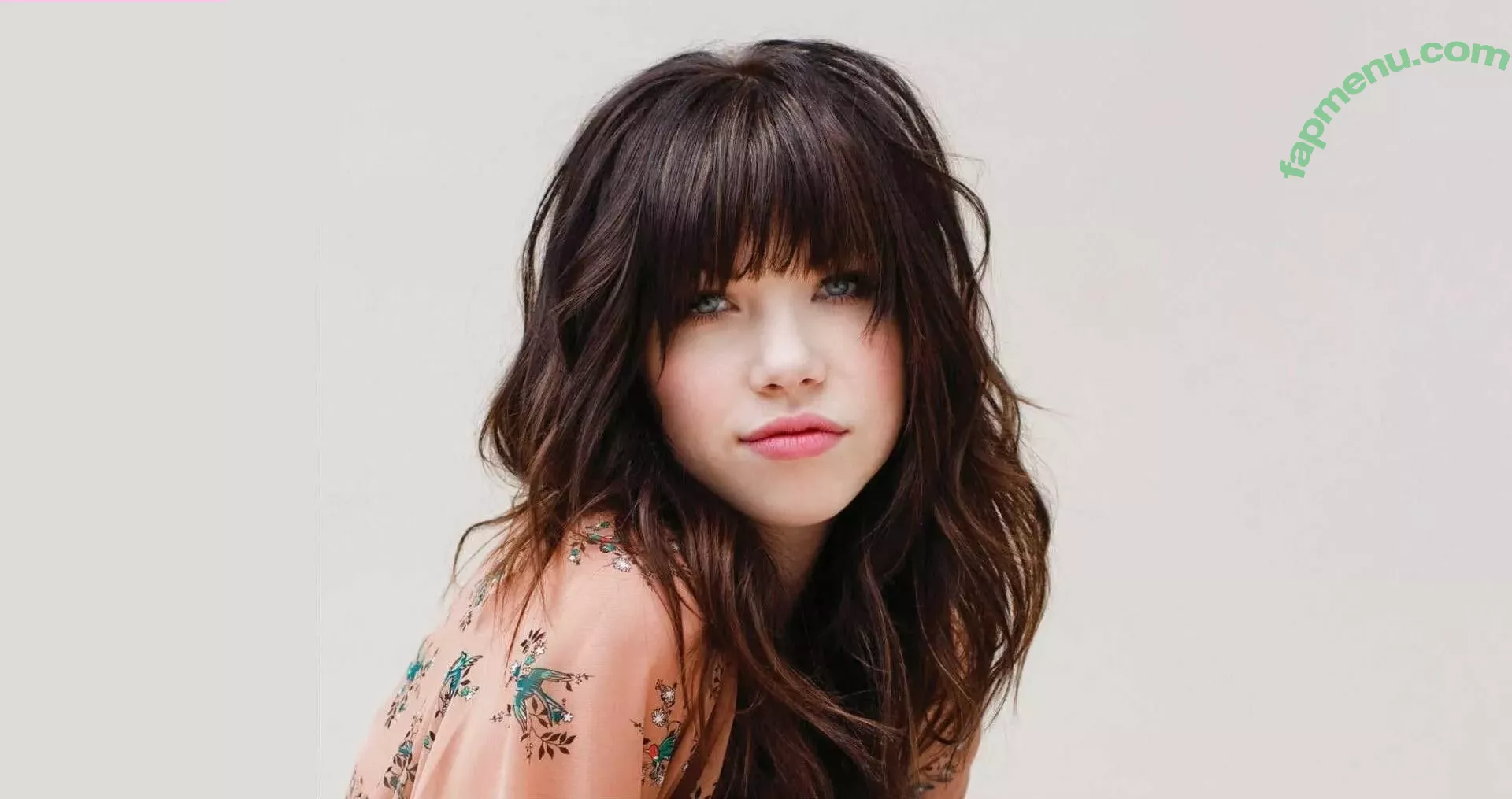 Carly Rae Jepson nude photo #0003 (carlyraejepsen / lill3gendary)