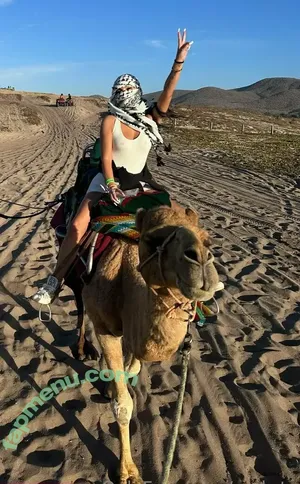 carly.tv / carlyhenderson_ nude photo #0008