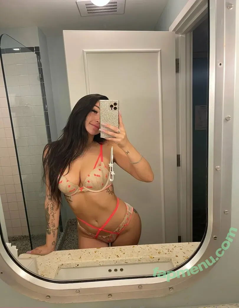 carly.tv nude photo #0013 (carlyhenderson_)