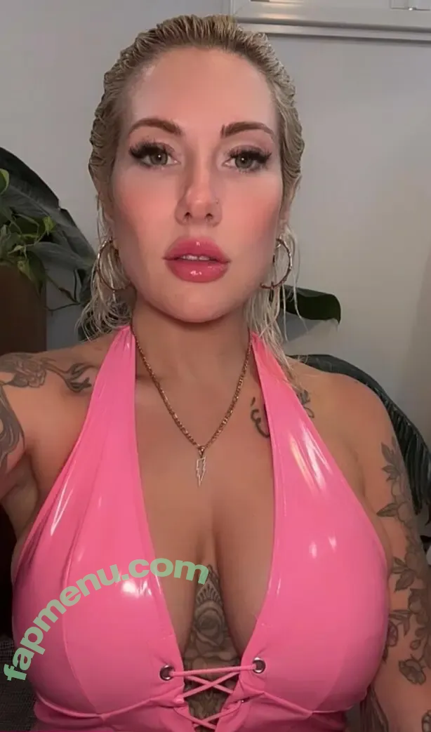 carlyelectricfree nude photo #0008 (carlyelectric)