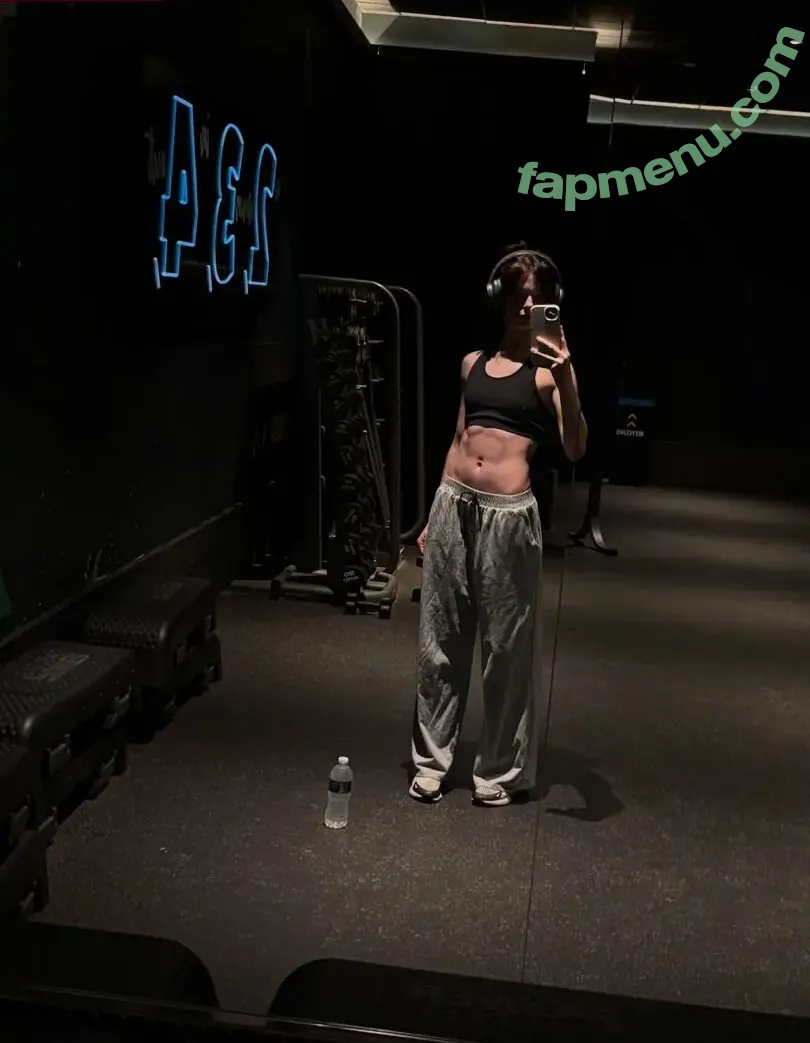 Carmaxlla nude photo #0082 (Carmaxlla)