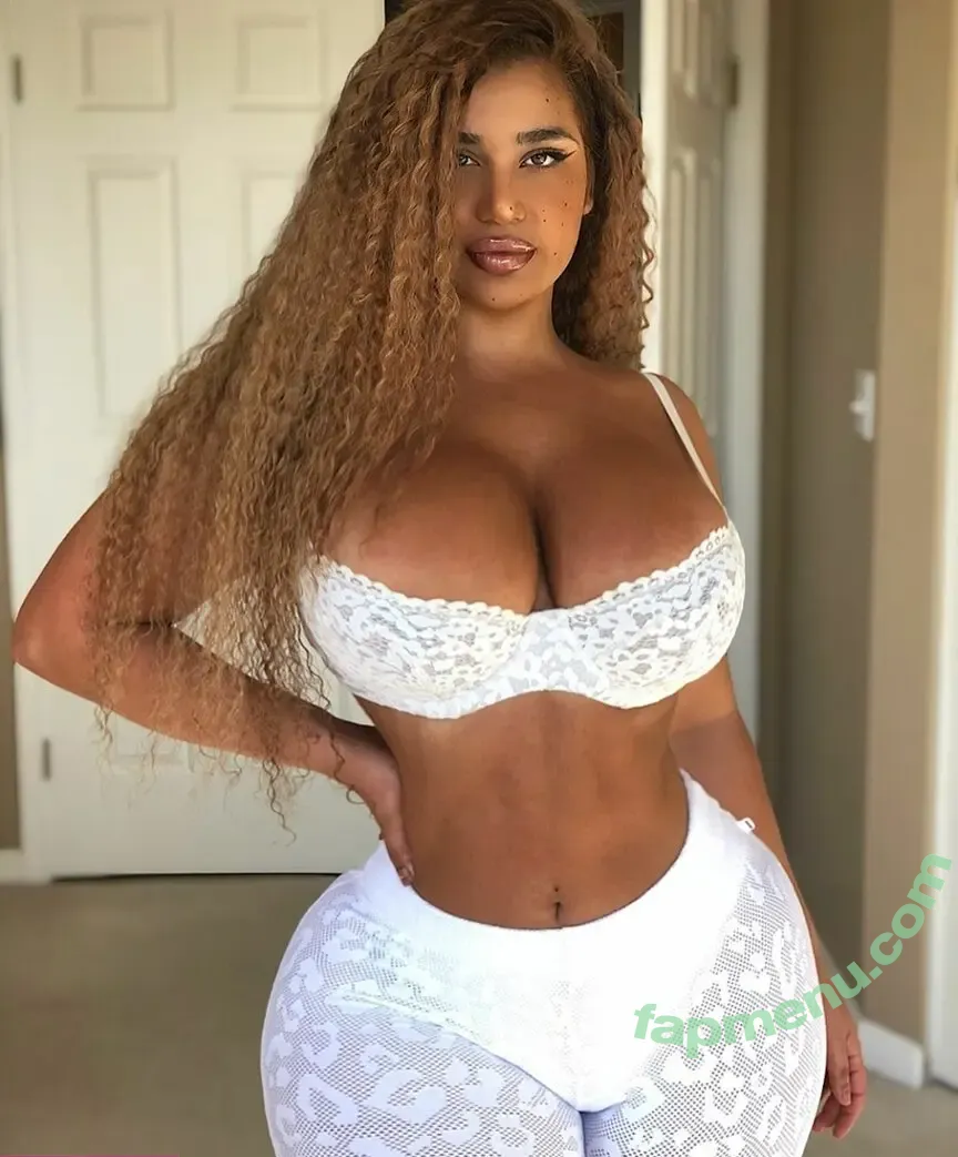 Carmela Habibi nude photo #0185 (carmelahabibi / carmellaxo / littlemisslibrarian)