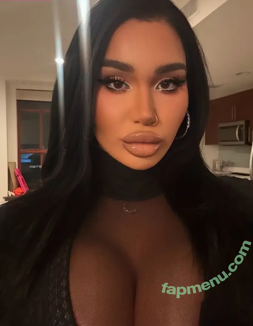 Carmela Habibi nude photo #0214 (carmelahabibi / carmellaxo / littlemisslibrarian)