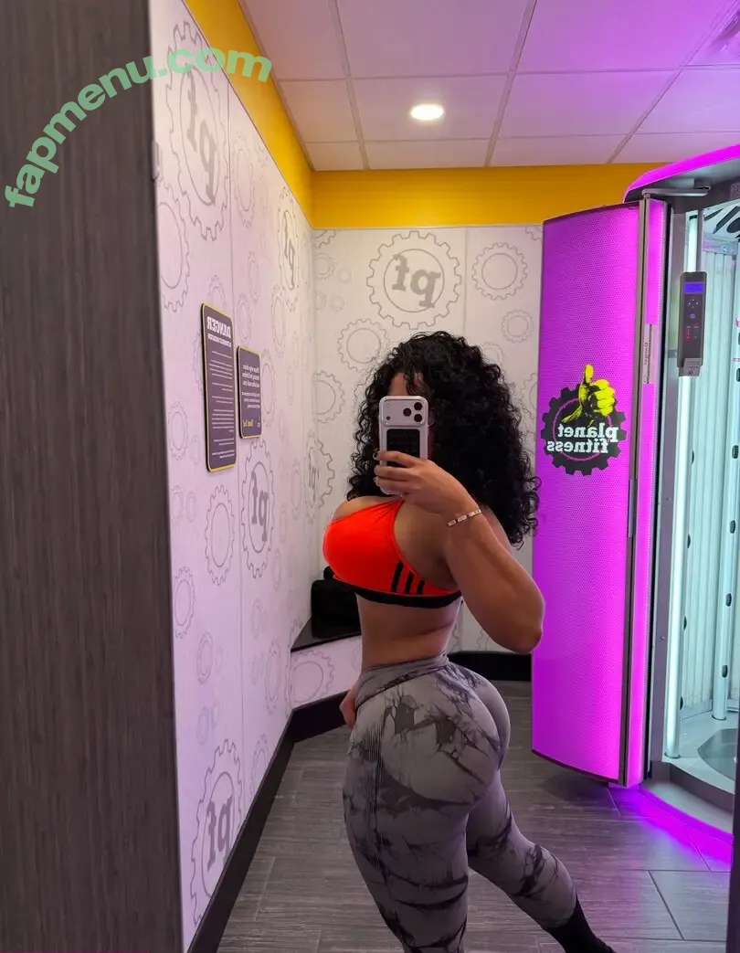 Carmela Habibi nude photo #0218 (carmelahabibi / carmellaxo / littlemisslibrarian)