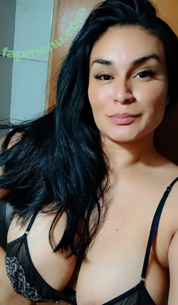 carmelalovee nude photo #0002 (carmelalovee)