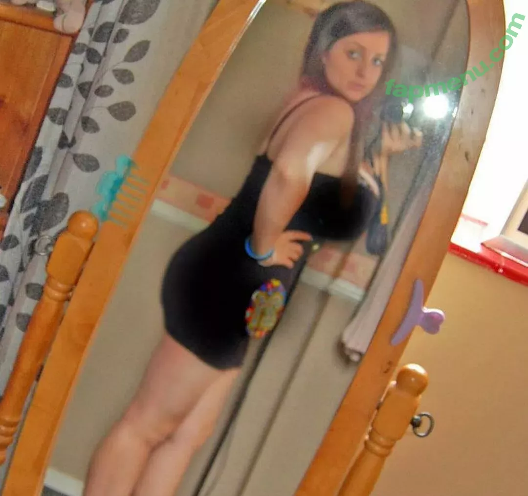 Carmella nude photo #0154 (Lucy Morey / carmellawwe / godesscarmellax / sexycarmella)