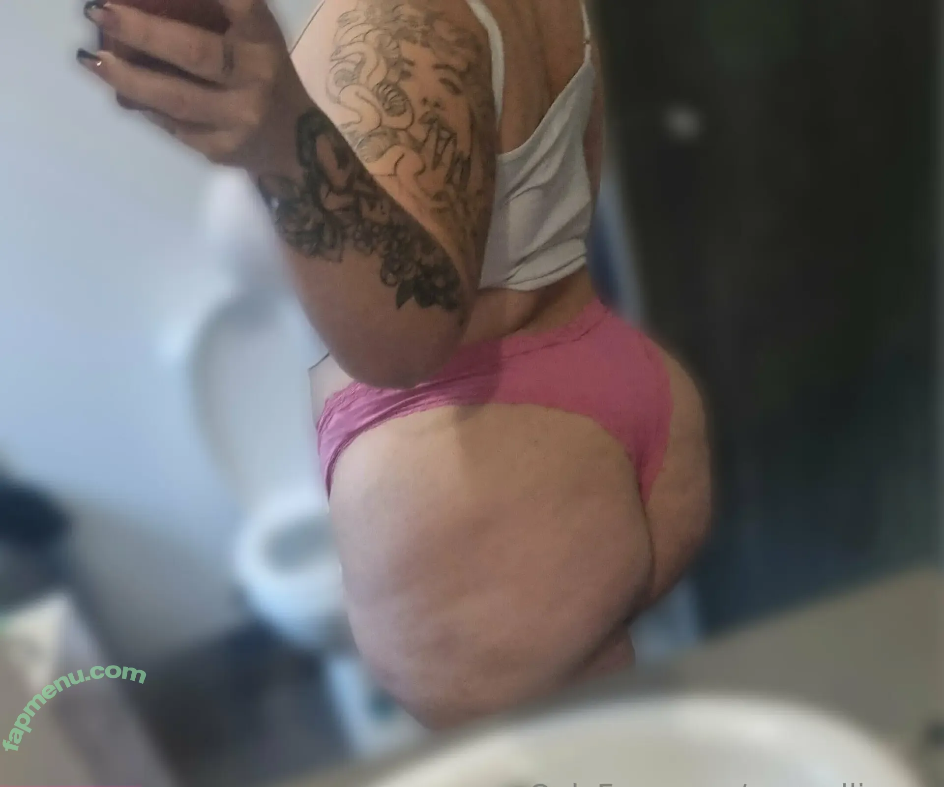 carmellinaax nude photo #0001 (carmelinamusic)