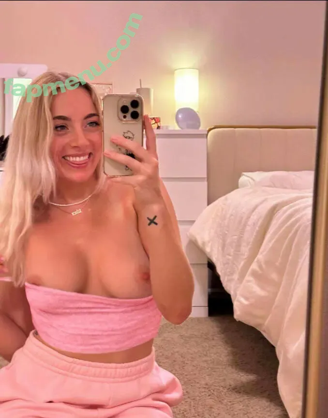 Carmen Elaine nude photo #0005 (carmen.only / carmenelainee)