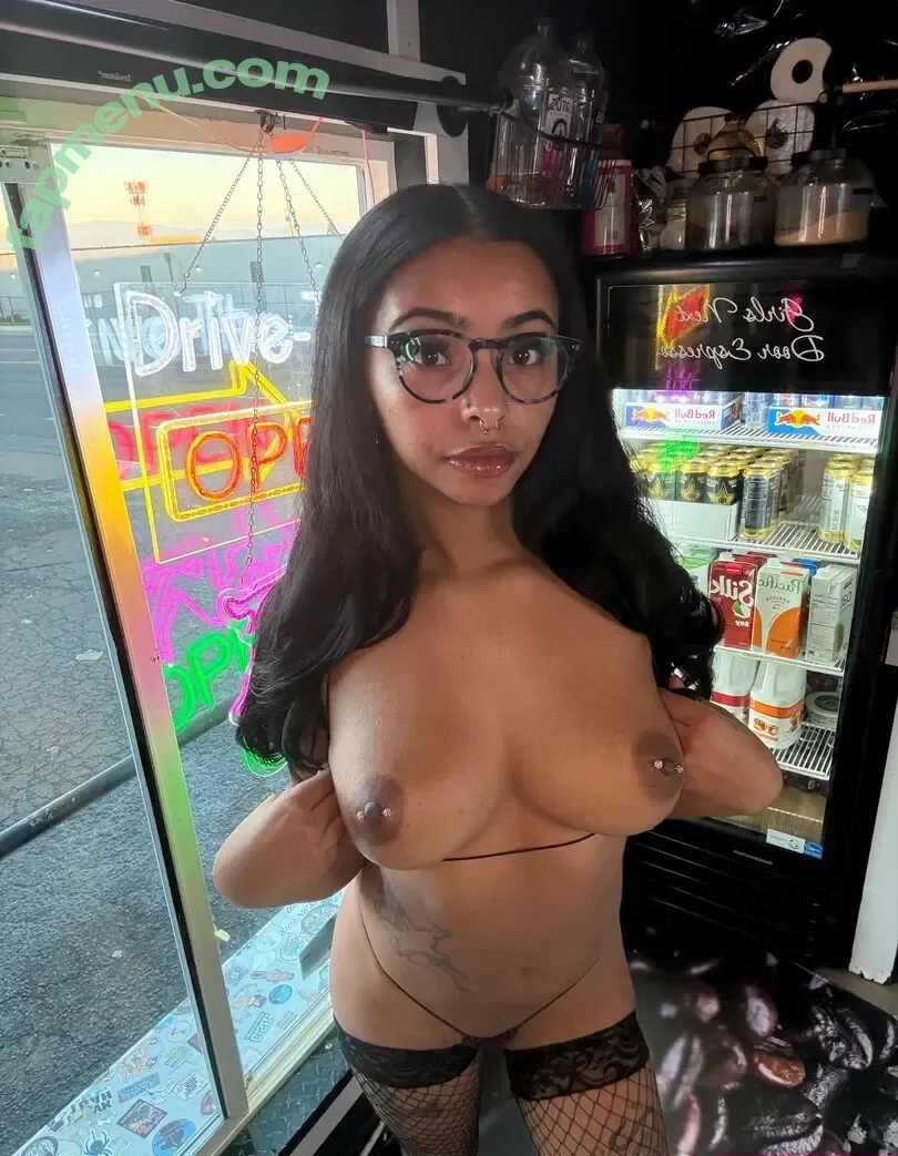 carmenbabypdx nude photo #0013 (carmenbabybarista)