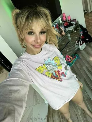 carmencalixxx / carmencalientefanpage nude photo #0270