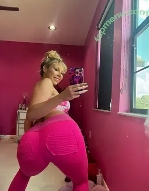 carmencalixxx / carmencalientefanpage nude photo #0982