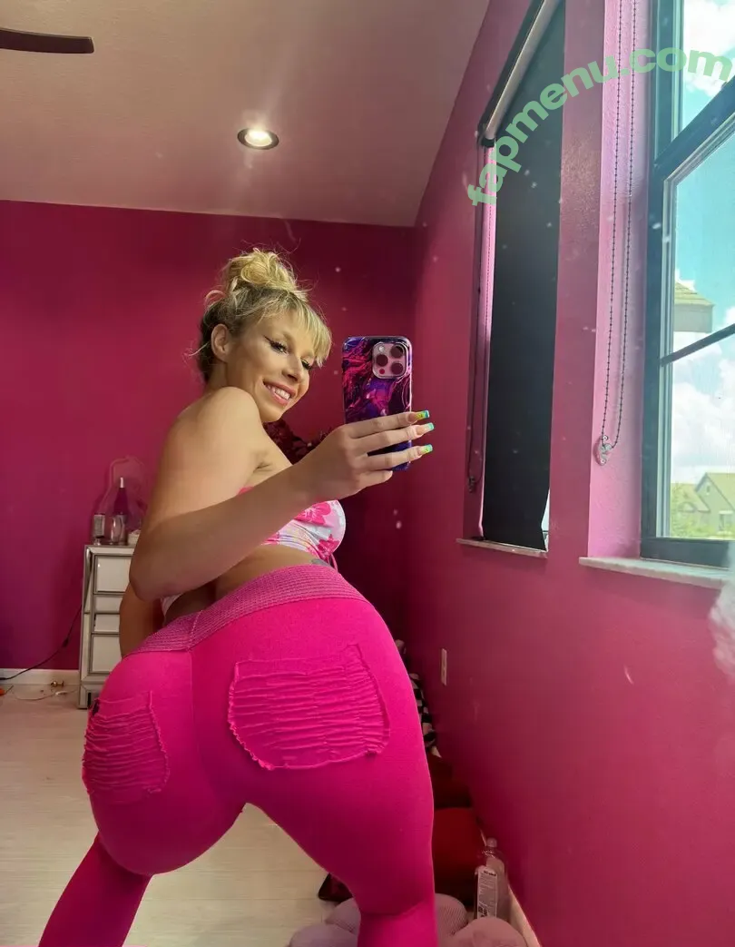 carmencalixxx nude photo #0982 (carmencalientefanpage)