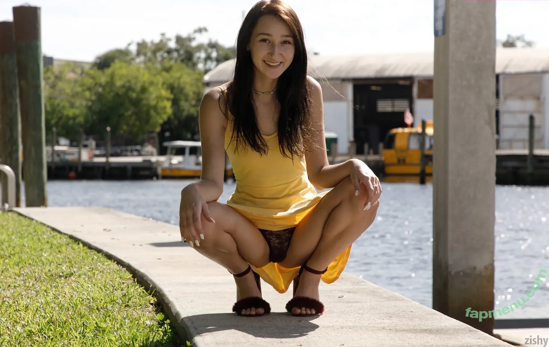 CarmenRae nude photo #0063 (Carmentakesdix / carmennuss)