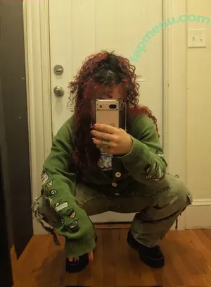 Carmilla Roux / camillerouxart / carmillaroux nude photo #0091