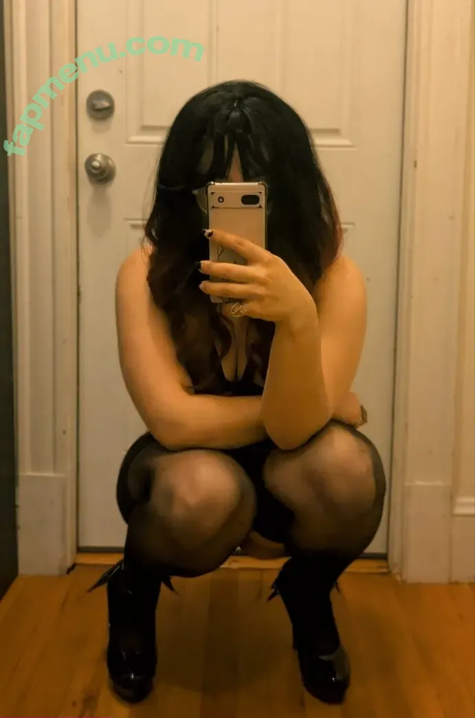 Carmilla Roux nude photo #0055 (camillerouxart / carmillaroux)