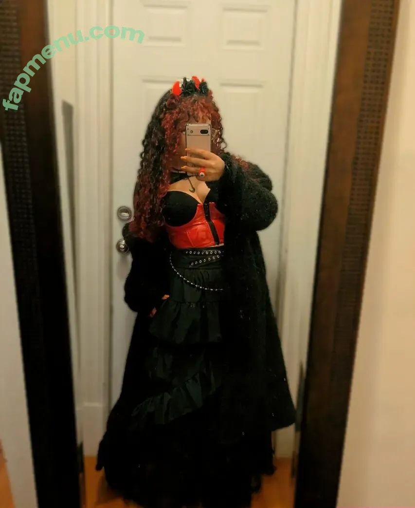 Carmilla Roux nude photo #0060 (camillerouxart / carmillaroux)