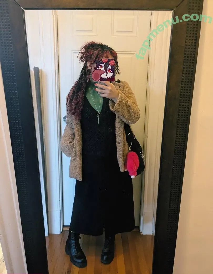 Carmilla Roux nude photo #0075 (camillerouxart / carmillaroux)