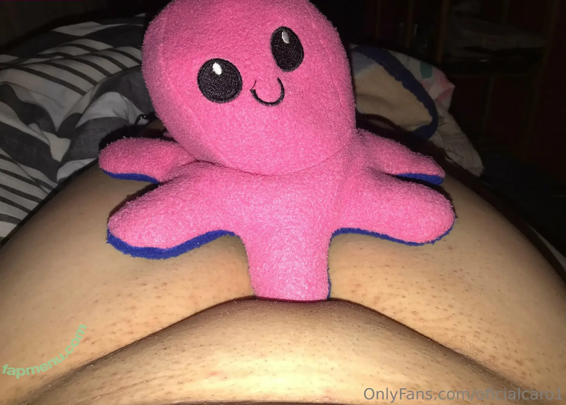 caroanahi nude photo #0016 (caroanahi)