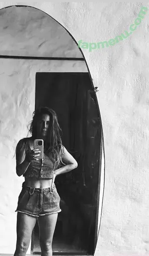 Carol Barcellos / carolbarcellos nude photo #0041